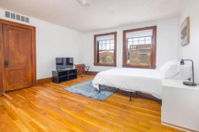 Gorgeous 1 BR Studio in Downtown Des Moines